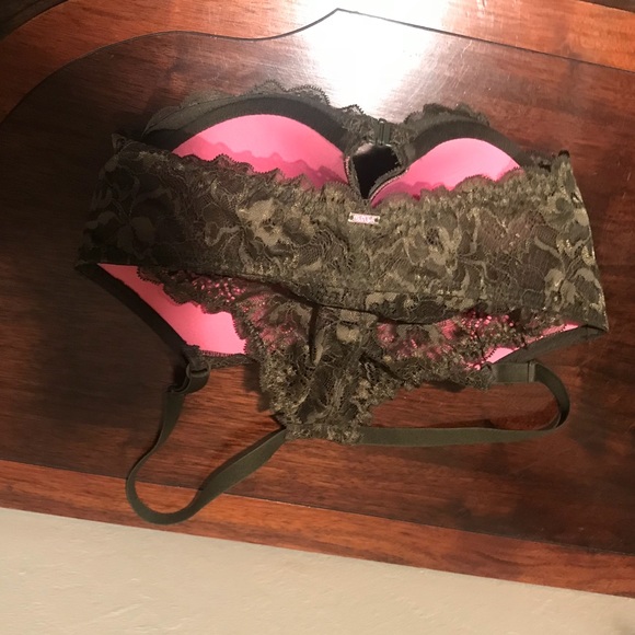 PINK racer back bra - Picture 2 of 3